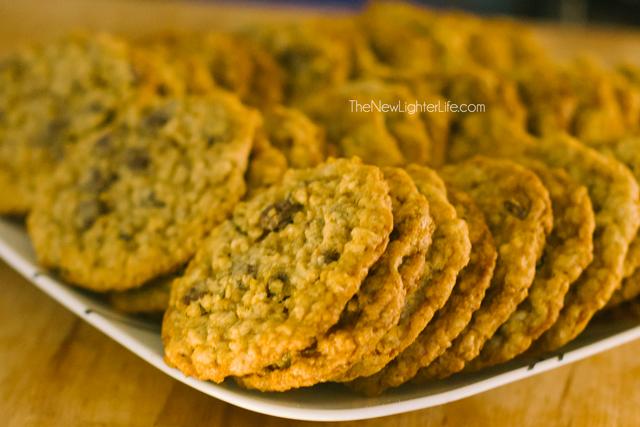 Easy Chocolate Chip Cookies for a Crowd - With Oatmeal