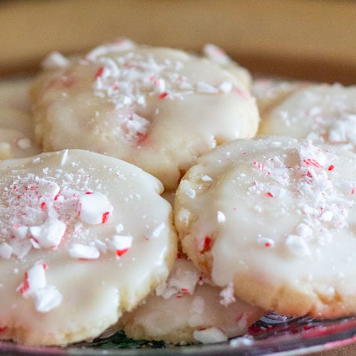 Frosted Peppermint Shortbread Cookies